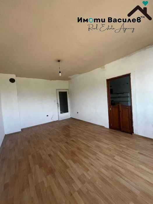 Продава се Тристаен апартамент в София, Център - 88 кв.м за 1043 €/кв.м - Снимка #2