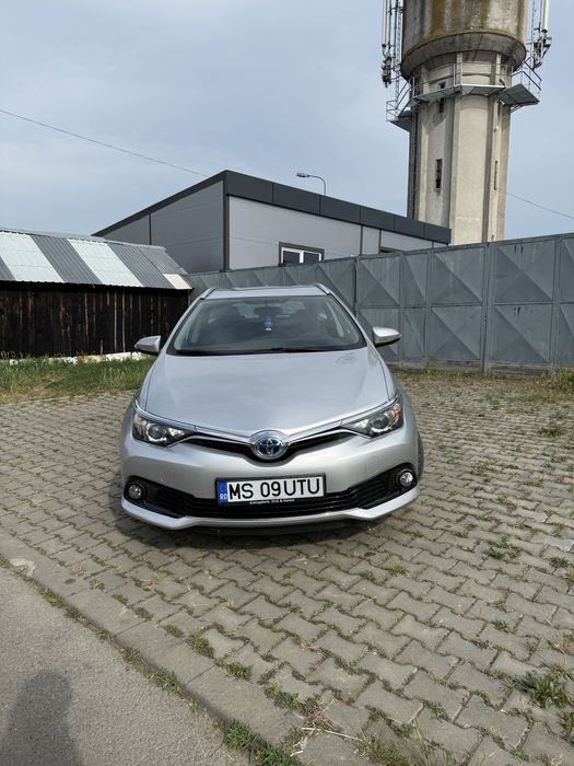 TOYOTA Auris 2015 — imagine 2