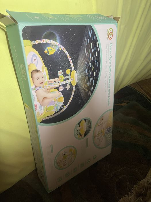 Carusel muzical bebe