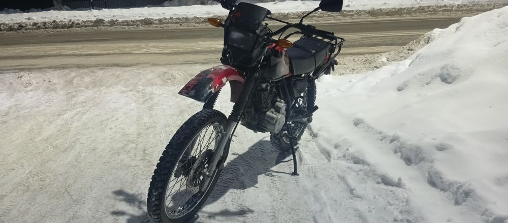 Продам мотоцикл эндуро