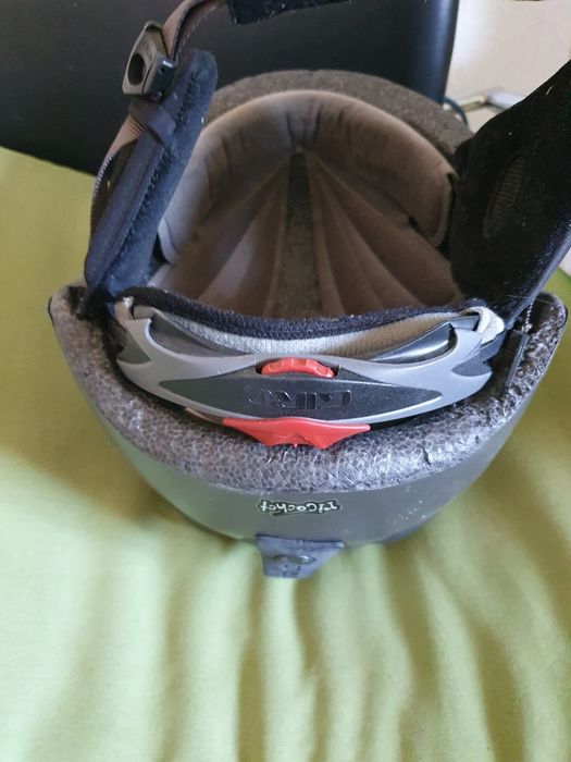 Casca ski giro  în stare buna