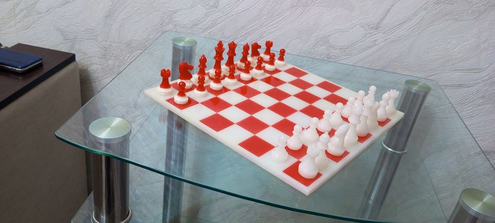 Продам очень крутые - Шахматы !!!