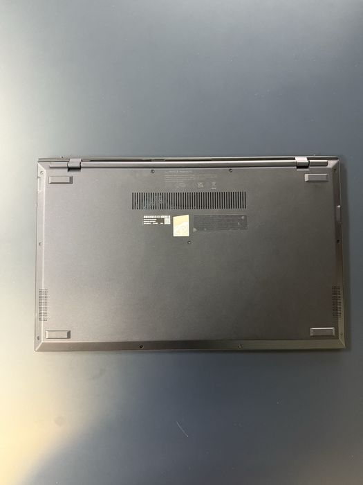 Asus ExpertBook 16RAM