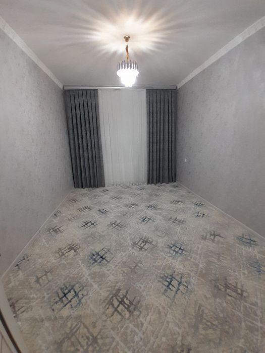 Чилонзор 17 кв  2/1/4  58 квадрат зеркалка Нахтга