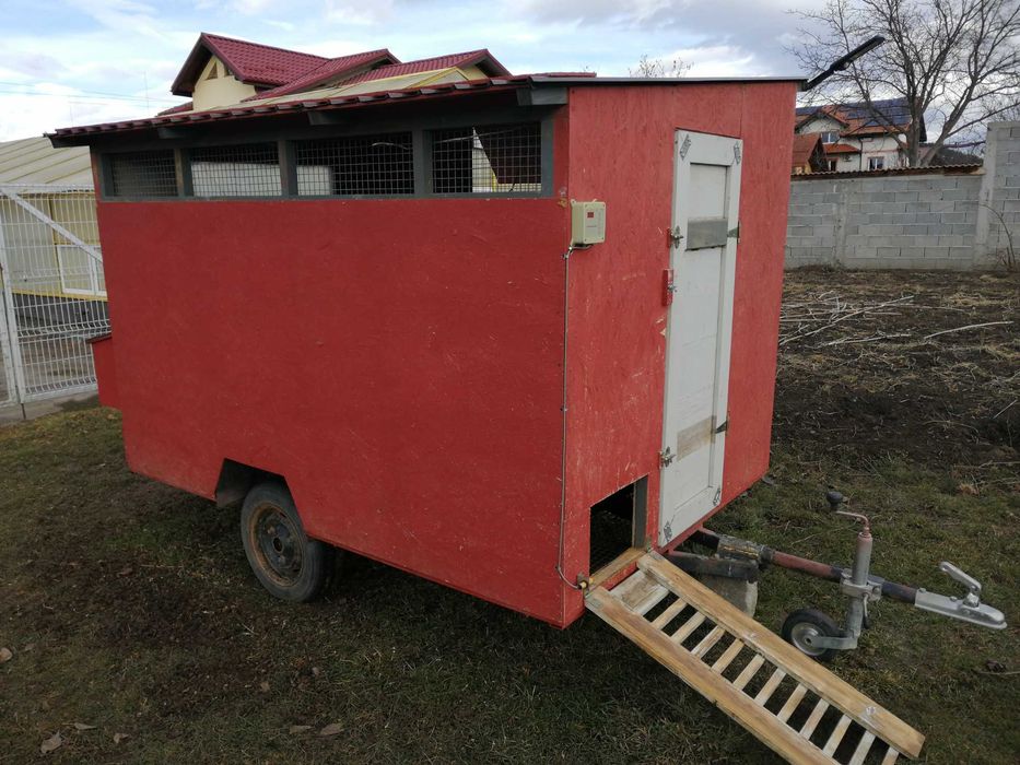 Cotet mobil pentru gaini