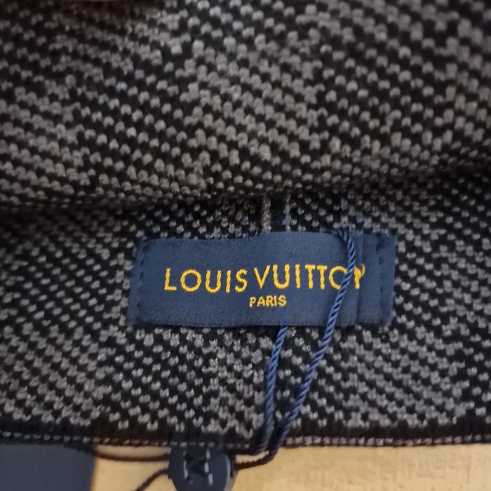 Căciulă Noua Louis Vuitton Neagra cu Gri
