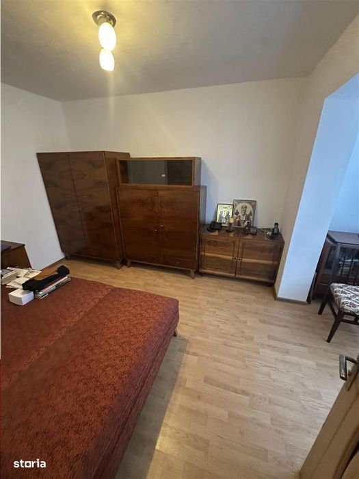 2 camere cu centrala proprie si balcon — fotografia 3