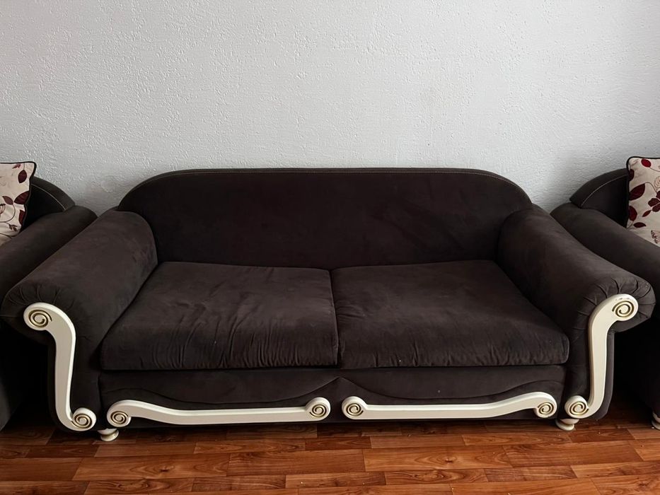 Диван и кресло бу