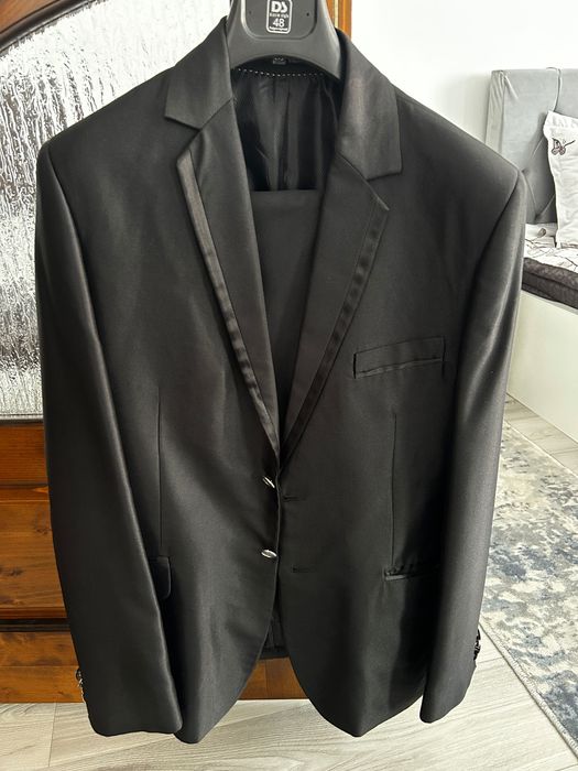 vand costum diasim style fabricat la satu mare