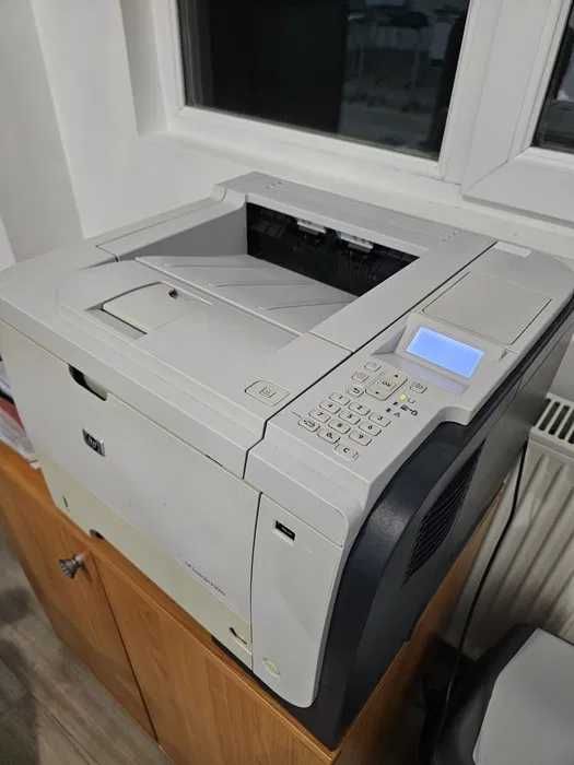 Imprimanta HP LaserJet Enterprise P3015, A4-42ppm, USB, Duplex, Retea
