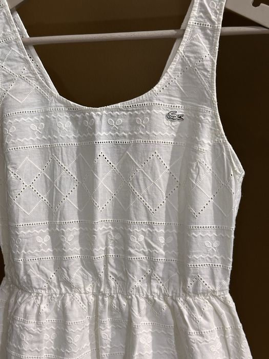 Женское платье Lacoste