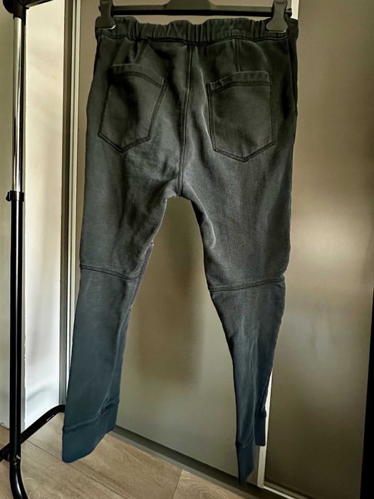 Dsquared2 Оригинално долнище (joggers) Цвят черен Размер М. ТОП кач-во