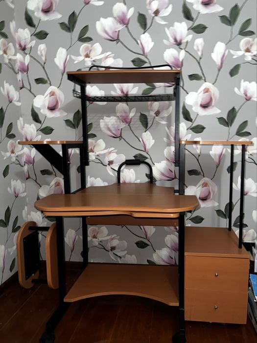 Комп столик сатамын