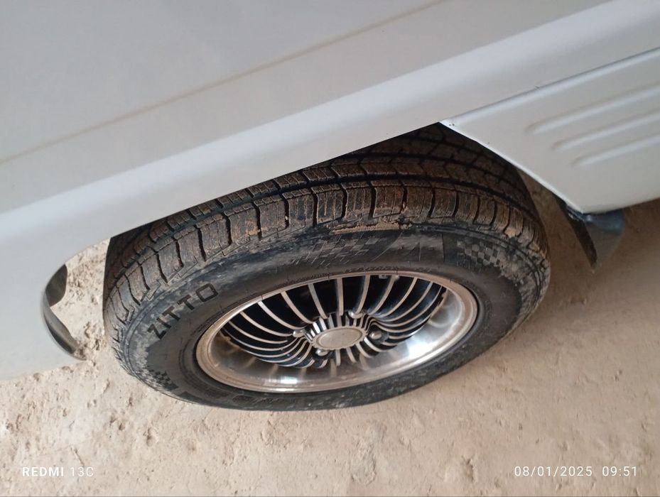 2022 yil damas Laboga barter