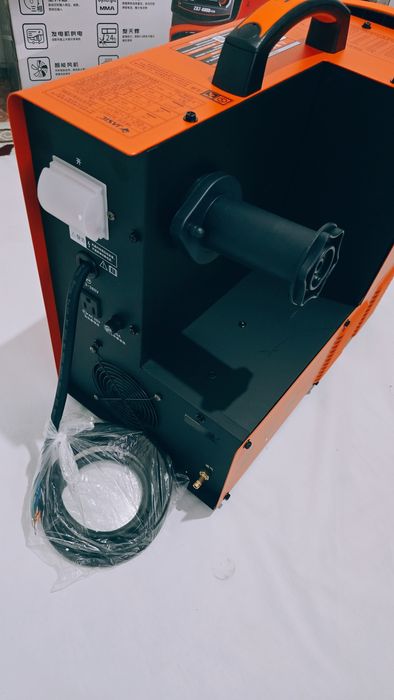 Сварочный полуавтомат Jasic (N214II).