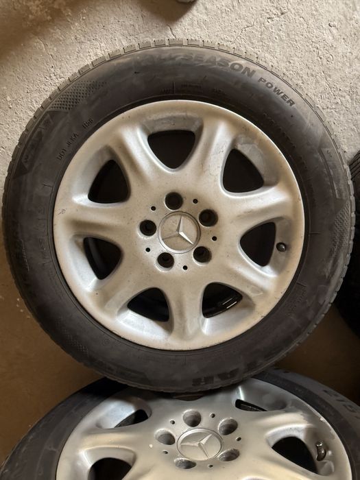 Mers diska balon 215 60 R16 sotiladi xolati  yaxshi