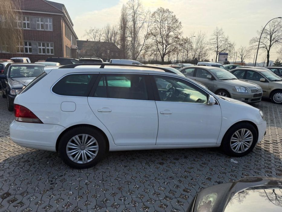 Vând uși portiere și haion Vw Golf 6 break 2009-2013