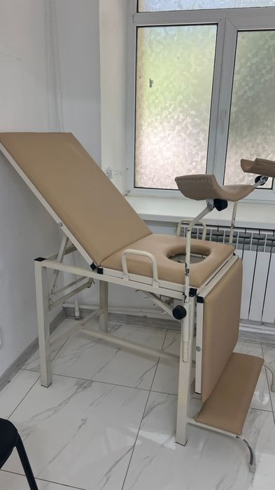 Геникологическое кресло