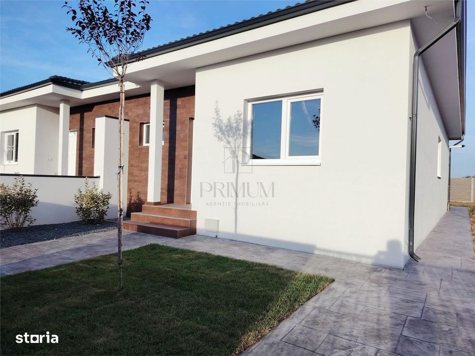 Duplex pe plan - acces facil - zona in plina dezvoltare