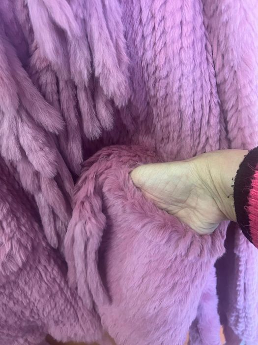 Haina din blana naturala.