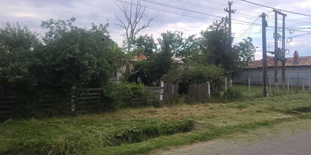 Loc ce vanzare comuna Sarbeni