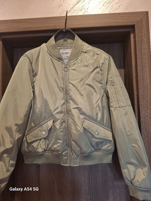 Адидас ветровка и дамски зимни якета