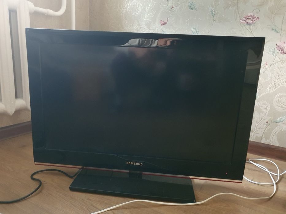 Продам телевизор