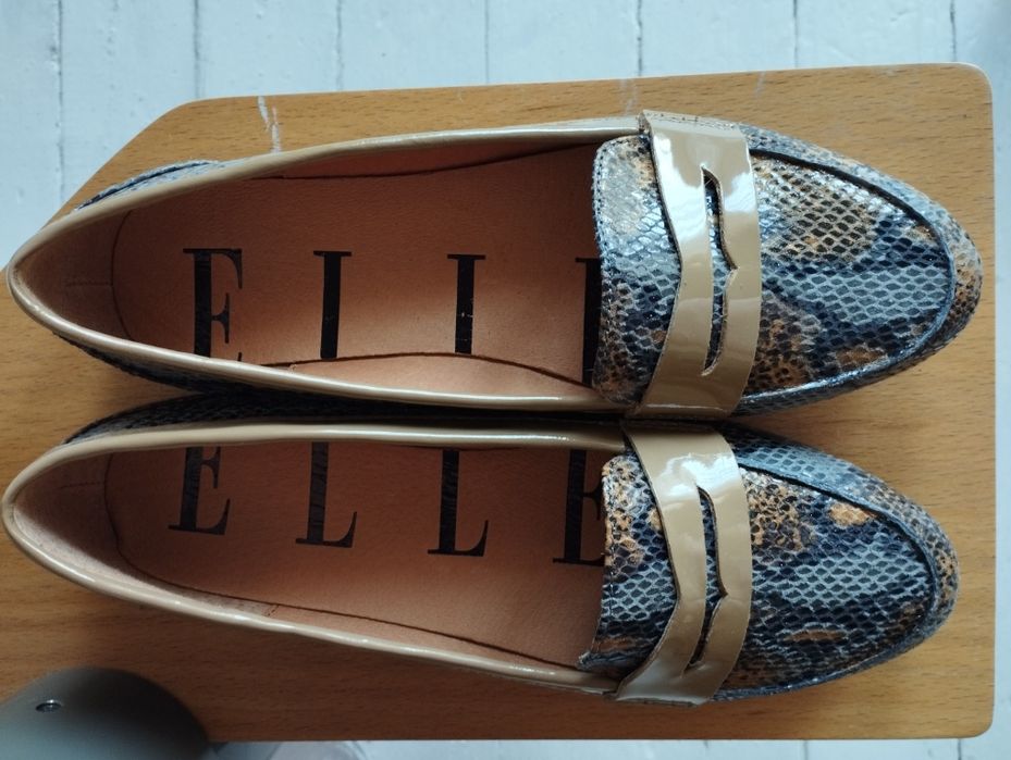 Elle, Hush puppies, comfortfube