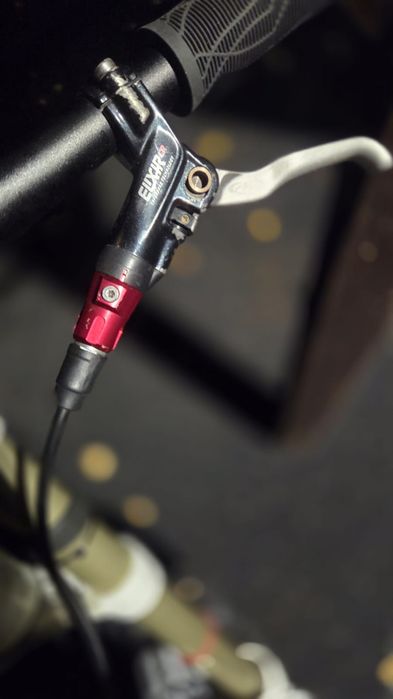 Bicicleta downhill yt tues