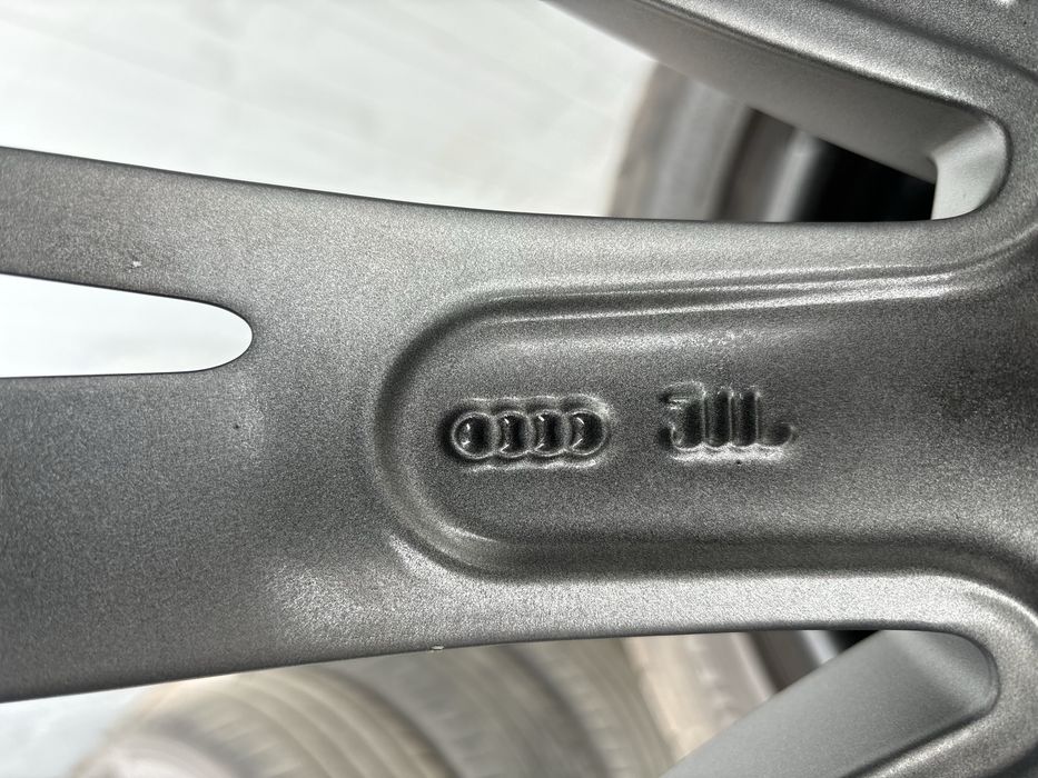 Уникални Оригинални джанти 23" Цола за AUDI Q8 SQ8 RSQ8