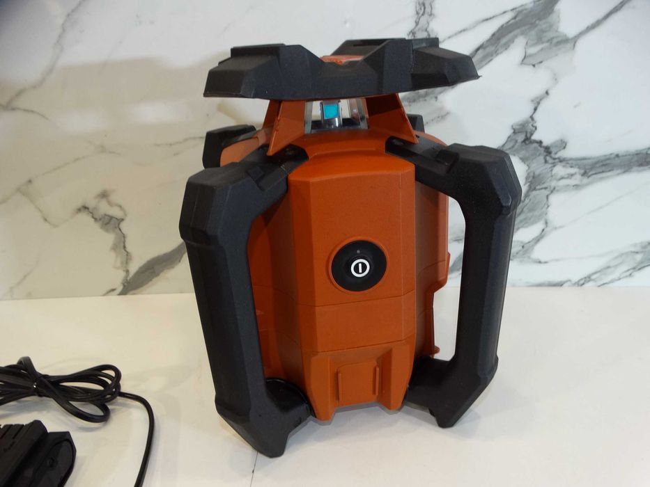 2025 - Hilti PR 40 - 22 / Nuron - Ротационен лазерен нивелир