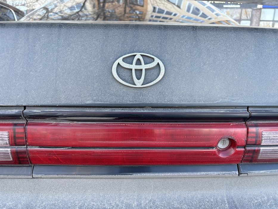 Продаю поворотник