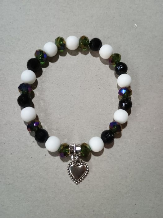 Продавам.Цена 4лв.за бр.