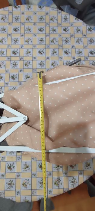 Продавам количка 2 бр,