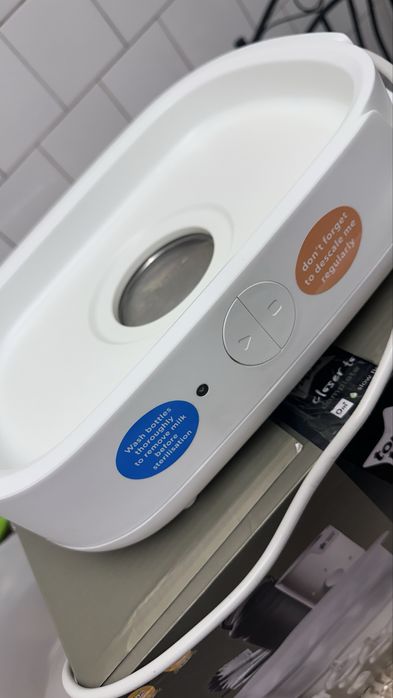 Sterilizator si aparat de incalzit lapte tommee tippee