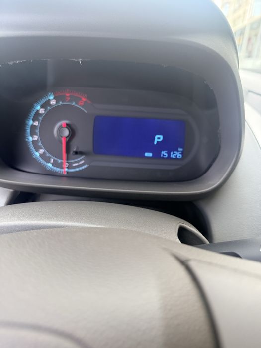 Продам свой автомобиль Chevrolet Cobalt 2025, пробег 15 000.
