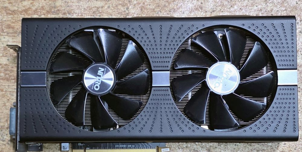 Видеокаета Sapphire Nitro RX570 8GB NITRO