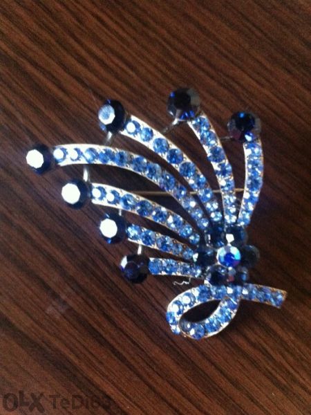 Брошки от Италия