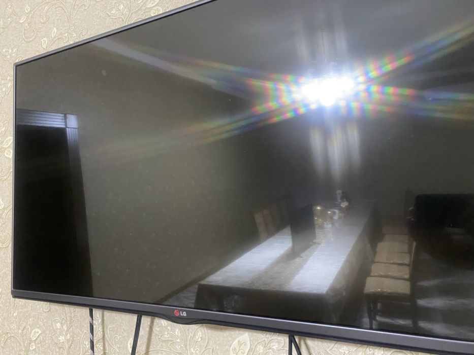 Телевизор LG 42’. В идеальном состоянии, не смарт.