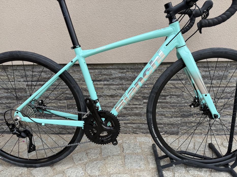 Чисто нов!Шосеен велосипед Bianchi Via Nirone 7 размер: 28/47см