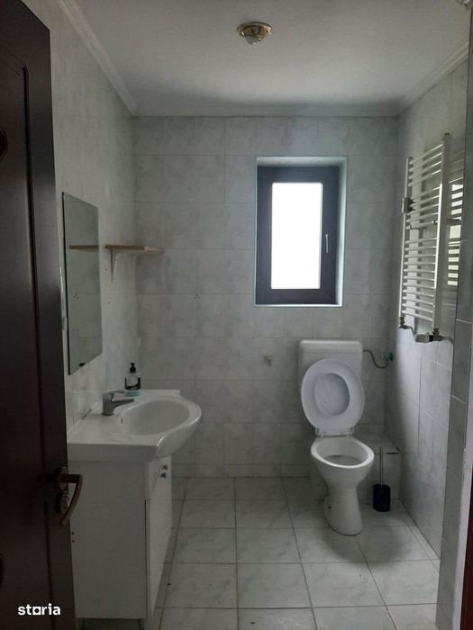 Apartament 5 camere/ Romana/ Lahovari/ Ideal business/ nemobilat