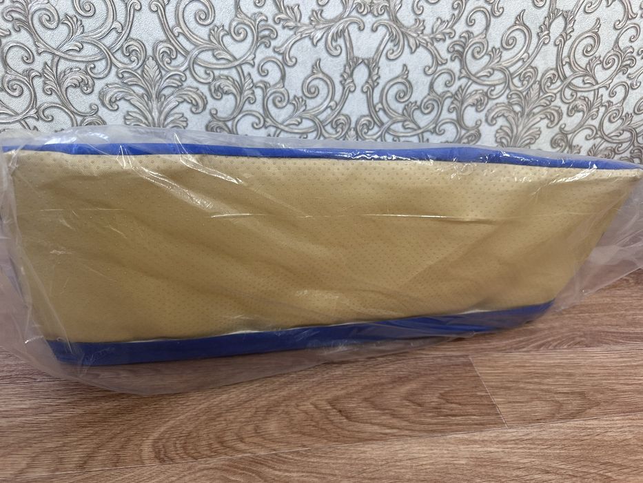 Подушка противопролежневая треугольная