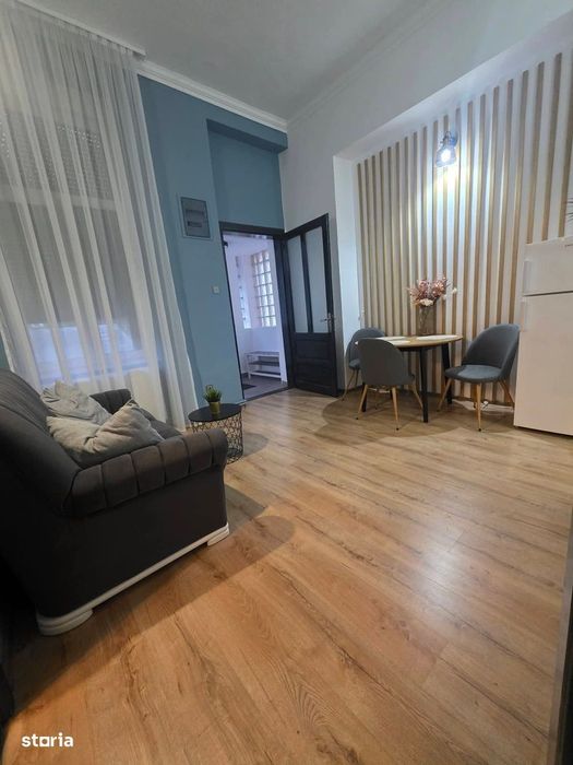 2 Apartamente De Vânzare La Pachet, În Centrul Oradei.