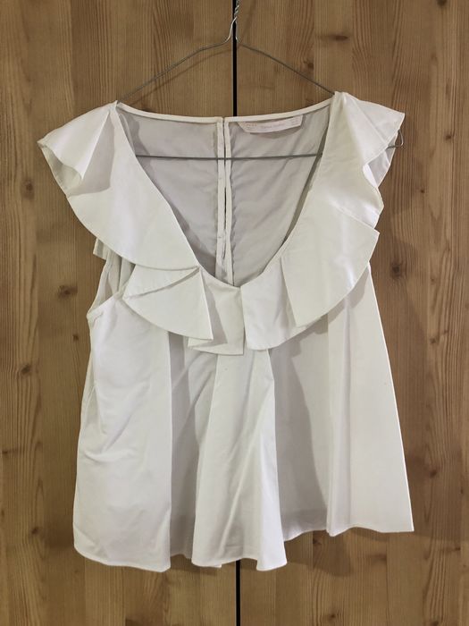 Top ZARA guler in V