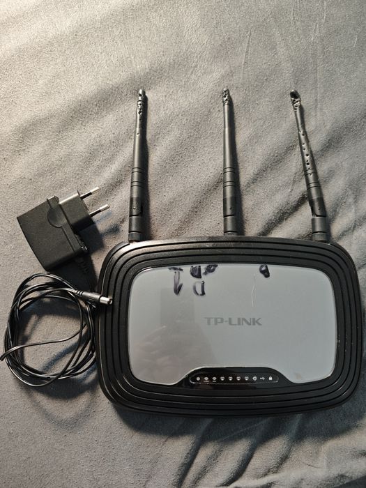 TP-Link TL-WR2543ND Dual Band Wi-Fi рутер 450 Mbps + захранване