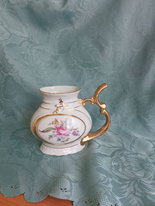 Продам кружечку. .