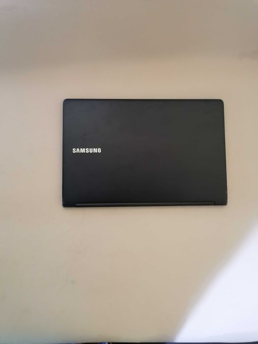 Laptop Samsung i7,  8 GB Ram, SSD 256