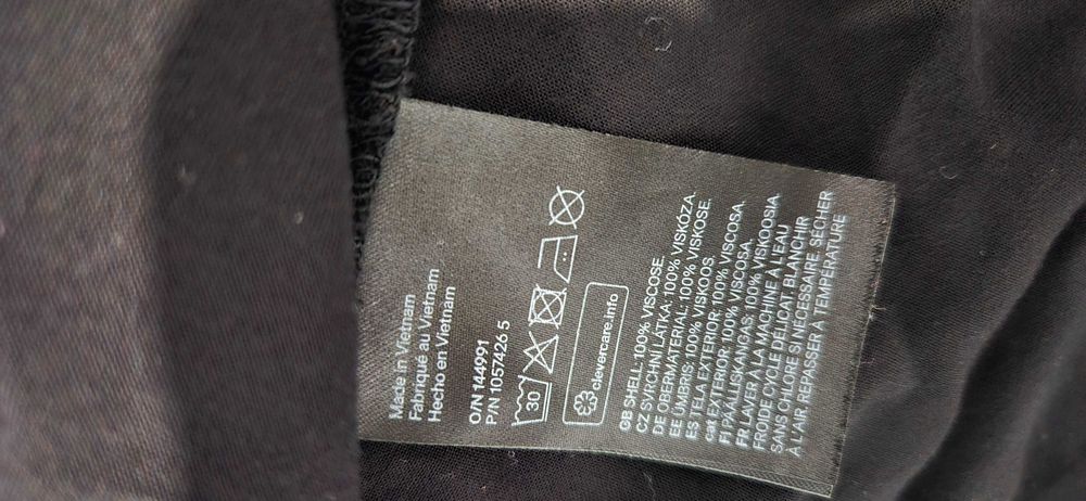 Rochie petrecuta din viscoza H&M XXS/XS