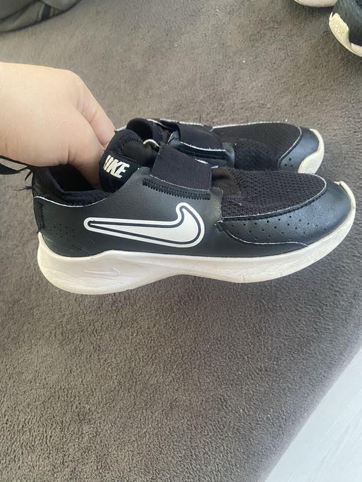 Маратонки nike 29.5номер