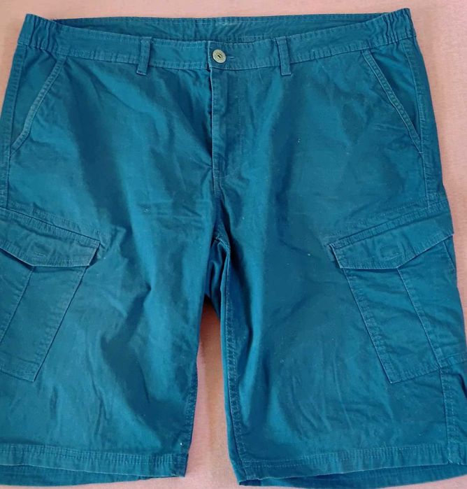 Pantaloni scurti barbati